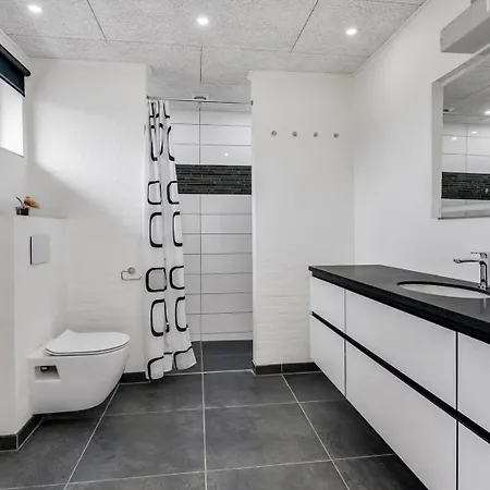 בית אירוח Private With Shared Bathroom In Of